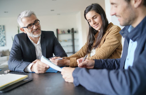 discussing something | hoa vendor management
