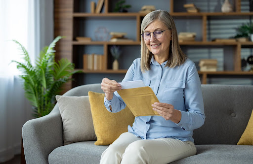 smiling old woman | active adult hoa management