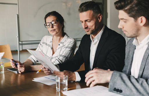 board reading papers | hoa vice president