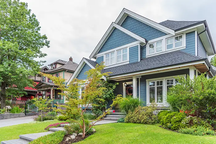 beautiful landscaping | hoa landscaping maintenance