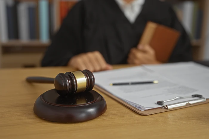 judge and gavel | hoa violation notice